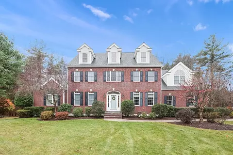 11 Sawmill Ct, Mansfield, MA 02048