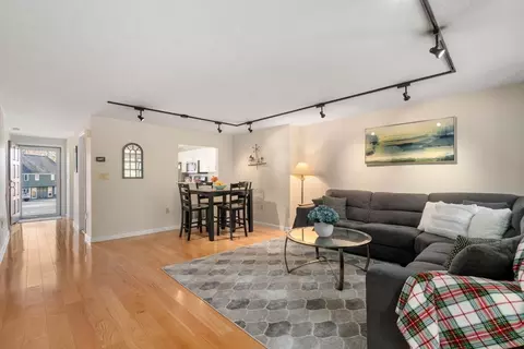 17 Deer Path #6, Maynard, MA 01754 photo 9