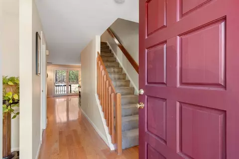 17 Deer Path #6, Maynard, MA 01754 photo 2