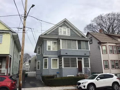 35-37 Pinkham Rd, Medford, MA 02155