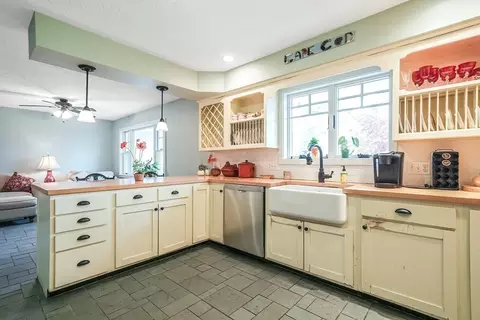 Kitchen - 24 Beechwood Rd, Barnstable, MA 02632 photo 3 of 4