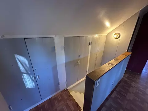 Entry Way - 4 Martin St, Wareham, MA 02532 photo 1 of 1