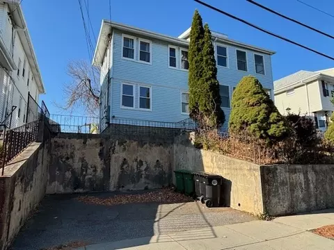 46-48 Keenan St, Watertown, MA 02472