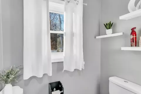 166 Hancock St, Springfield, MA 01109 photo 19