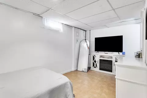 166 Hancock St, Springfield, MA 01109 photo 28