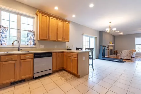 7 Buffy Rd, Bellingham, MA 02019 photo 7