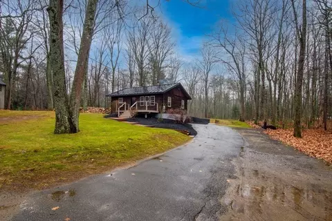 100 Dunn, Ashburnham, MA 01430 photo 3
