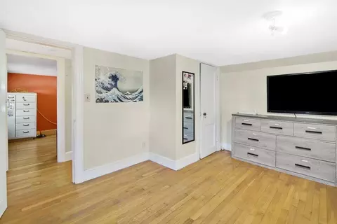 95 Leavitt St, Springfield, MA 01109 photo 16