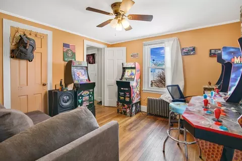 95 Leavitt St, Springfield, MA 01109 photo 12