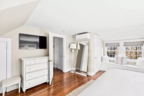 198 Central St, Hingham, MA 02043 photo 17