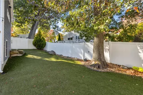 Exterior - 83 County Rd, Reading, MA 01867 photo 8 of 9