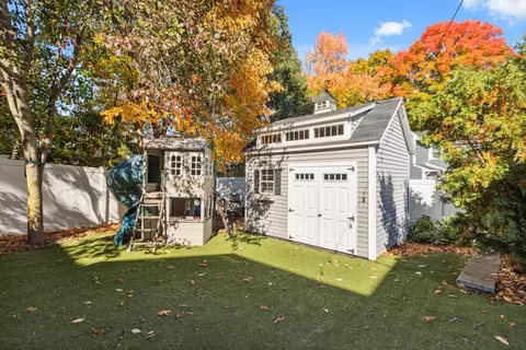 Exterior - 83 County Rd, Reading, MA 01867 photo 7 of 9