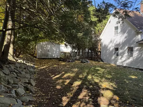 5 Beckman St, Worcester, MA 01607 photo 4