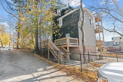 35 Oak Ave, Worcester, MA 01605 photo 32
