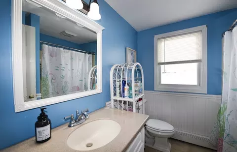 8 Harborview Rd, Hull, MA 02045 photo 20
