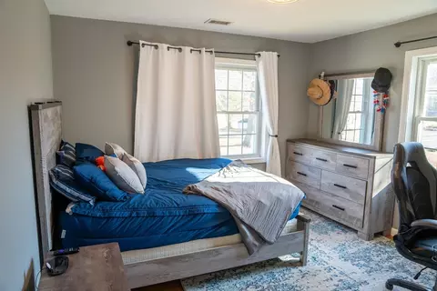 Bedroom - 154 Dayton St, Danvers, MA 01923 photo 1 of 6