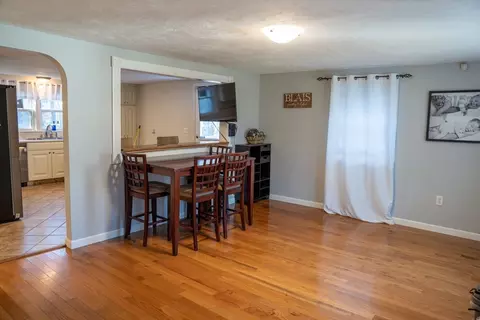 Dining - 154 Dayton St, Danvers, MA 01923 photo 1 of 1