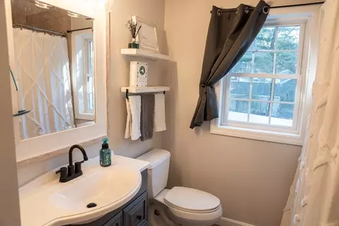 Bath - 154 Dayton St, Danvers, MA 01923 photo 1 of 6