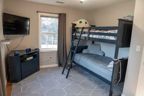 Bedroom - 154 Dayton St, Danvers, MA 01923 photo 2 of 6