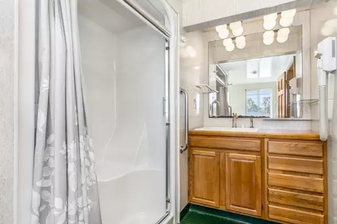 37 Baldwin Rd, Marblehead, MA 01945 photo 20