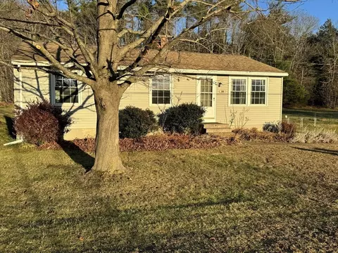 369 Old Greenfield Rd, Montague, MA 01351