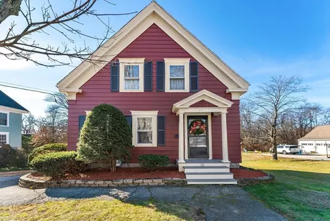 70 Centre St, Danvers, MA 01923 photo 3