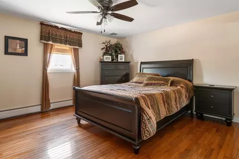 Bedroom - 68 Drew, Derry, NH 03038 photo 5 of 6