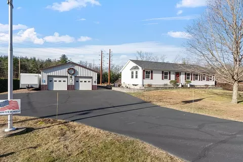 208 Turners Falls Rd, Montague, MA 01351