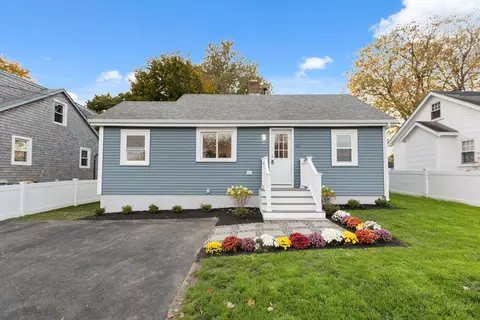 15 Dundee Dr, Marshfield, MA 02050