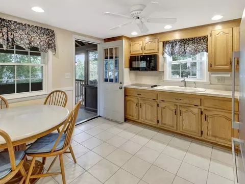 32 Mills St, Dedham, MA 02026 photo 11