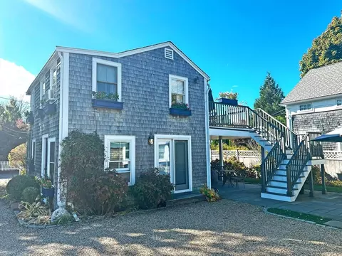 25 Simpsons Ln, Edgartown, MA 02539 photo 4