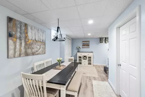 Dining - 476 Mount Hope Ave, Fall River, MA 02724 photo 4 of 4
