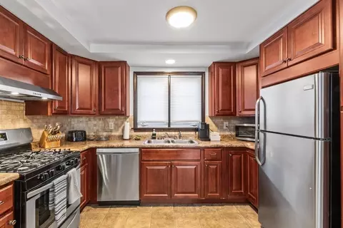 Kitchen - 476 Mount Hope Ave, Fall River, MA 02724 photo 1 of 2