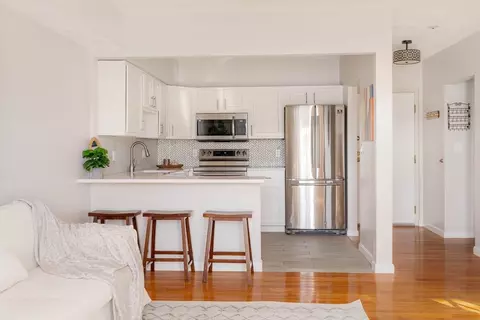 76 Ship Ave #11, Medford, MA 02155