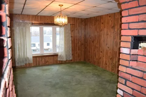 Living - 96 Mcgowan St, Fall River, MA 02723 photo 5 of 5