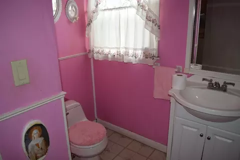 Bath - 96 Mcgowan St, Fall River, MA 02723 photo 4 of 4