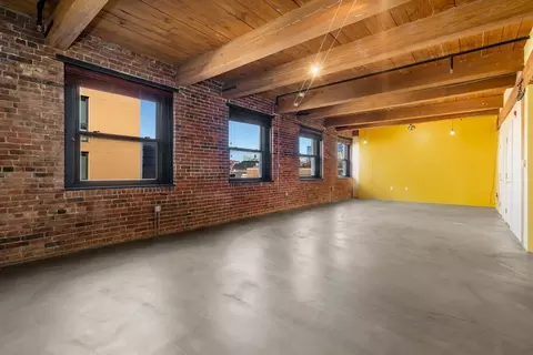 90 Wareham St #304, Boston, MA 02118