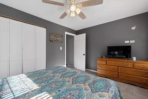 Bedroom - 75 Klebart Ave, Webster, MA 01570 photo 5 of 6