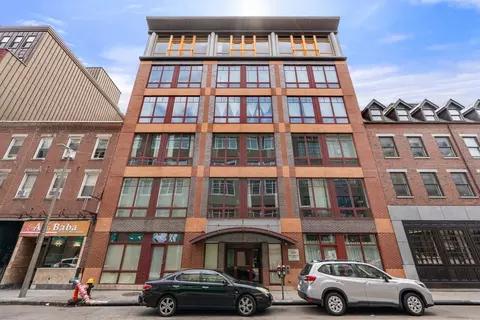 139 E Berkeley St #301, Boston, MA 02118