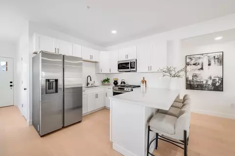 121 Florence St #2, Everett, MA 02149 photo 8