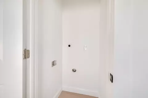 121 Florence St #1, Everett, MA 02149 photo 19