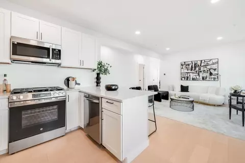 121 Florence St #1, Everett, MA 02149 photo 13