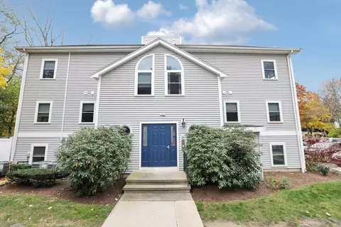35 Harrison St #A, Roslindale, MA 02131