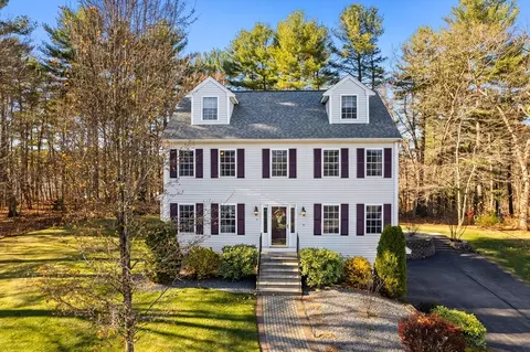 5 Shepherds Ln, Billerica, MA 01862