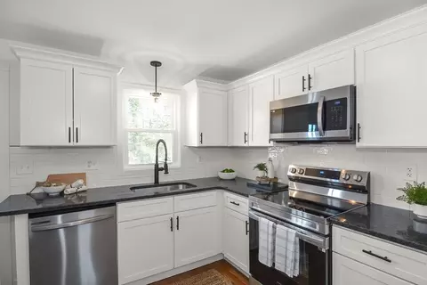 78 Johnson St, Taunton, MA 02780