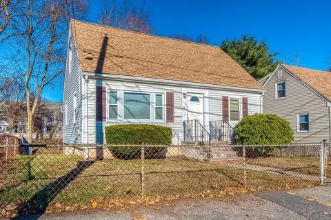 30 Mansur St, Boston, MA 02131