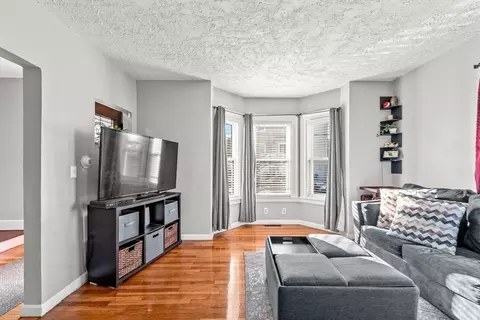 15 Ridgeway St, Lynn, MA 01902 photo 6
