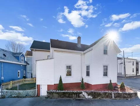 15 Ridgeway St, Lynn, MA 01902 photo 3