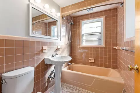 32 Duncan Rd, Everett, MA 02149 photo 9