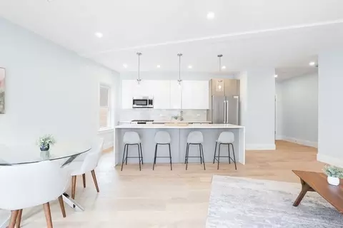21 Glen Rd #15, Jamaica Plain, MA 02130